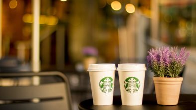 Oblíbený Starbucks
