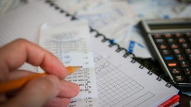 Zkroťte své finance. Radí Warren Buffett
