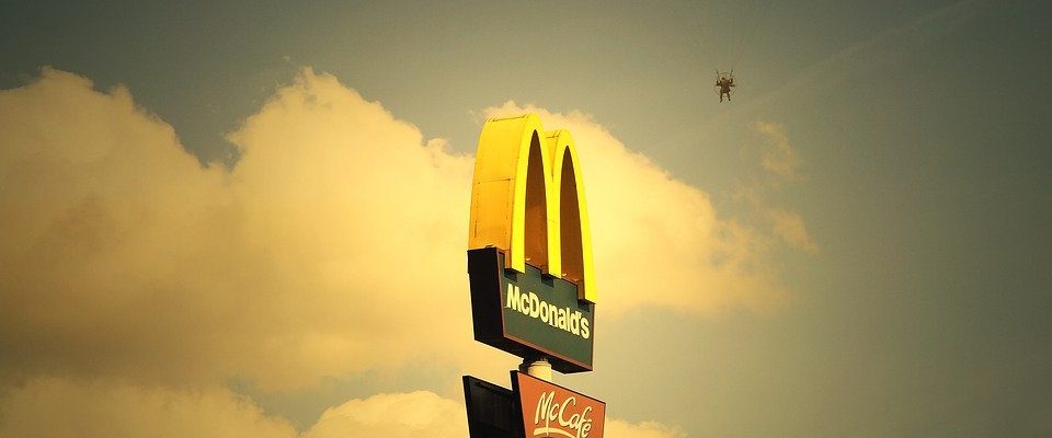 Firma McDonald's se zbavila svých restaurací v Česku