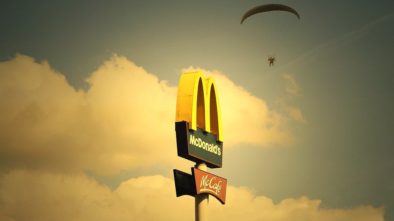 Firma McDonald's se zbavila svých restaurací v Česku
